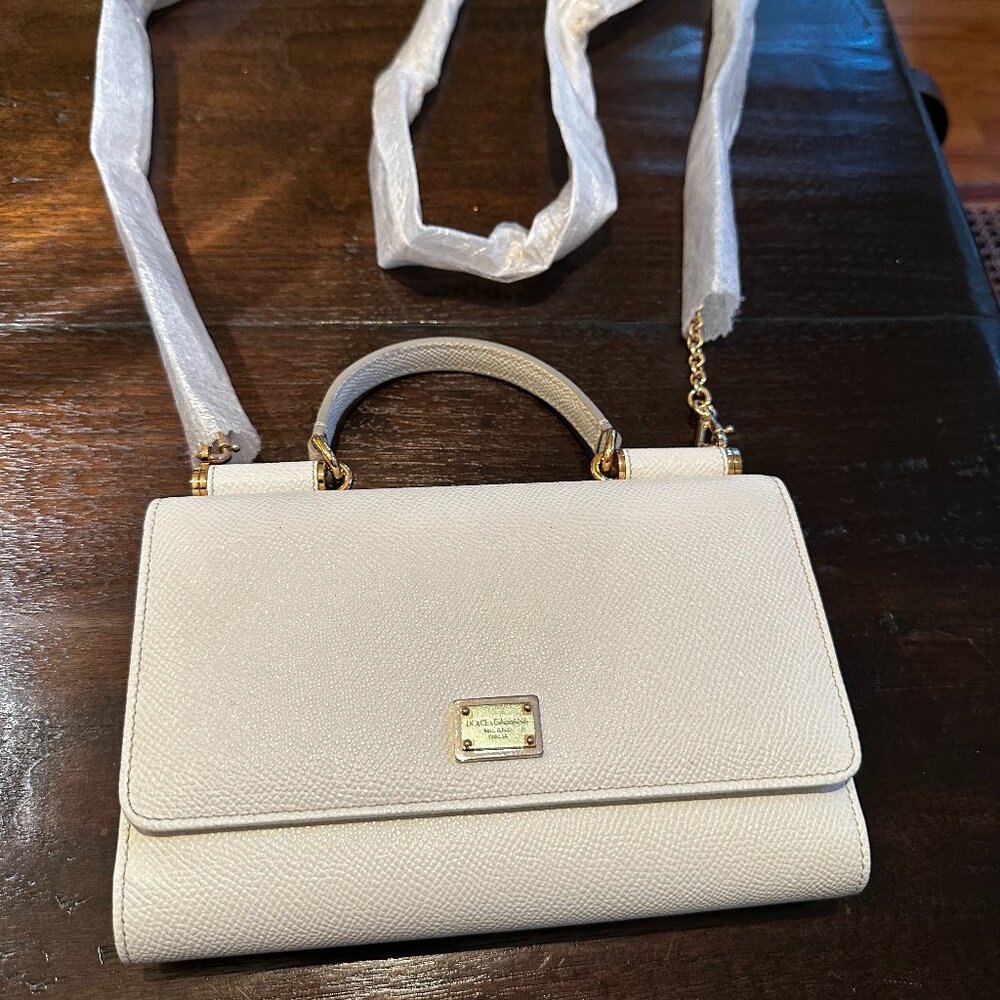 Dolce & Gabbana White Wallet on a chain top handle bag